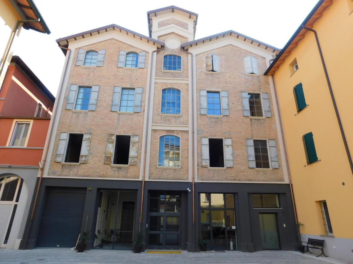 Piumaviola Beds & Apartments Parma Zewnętrze zdjęcie