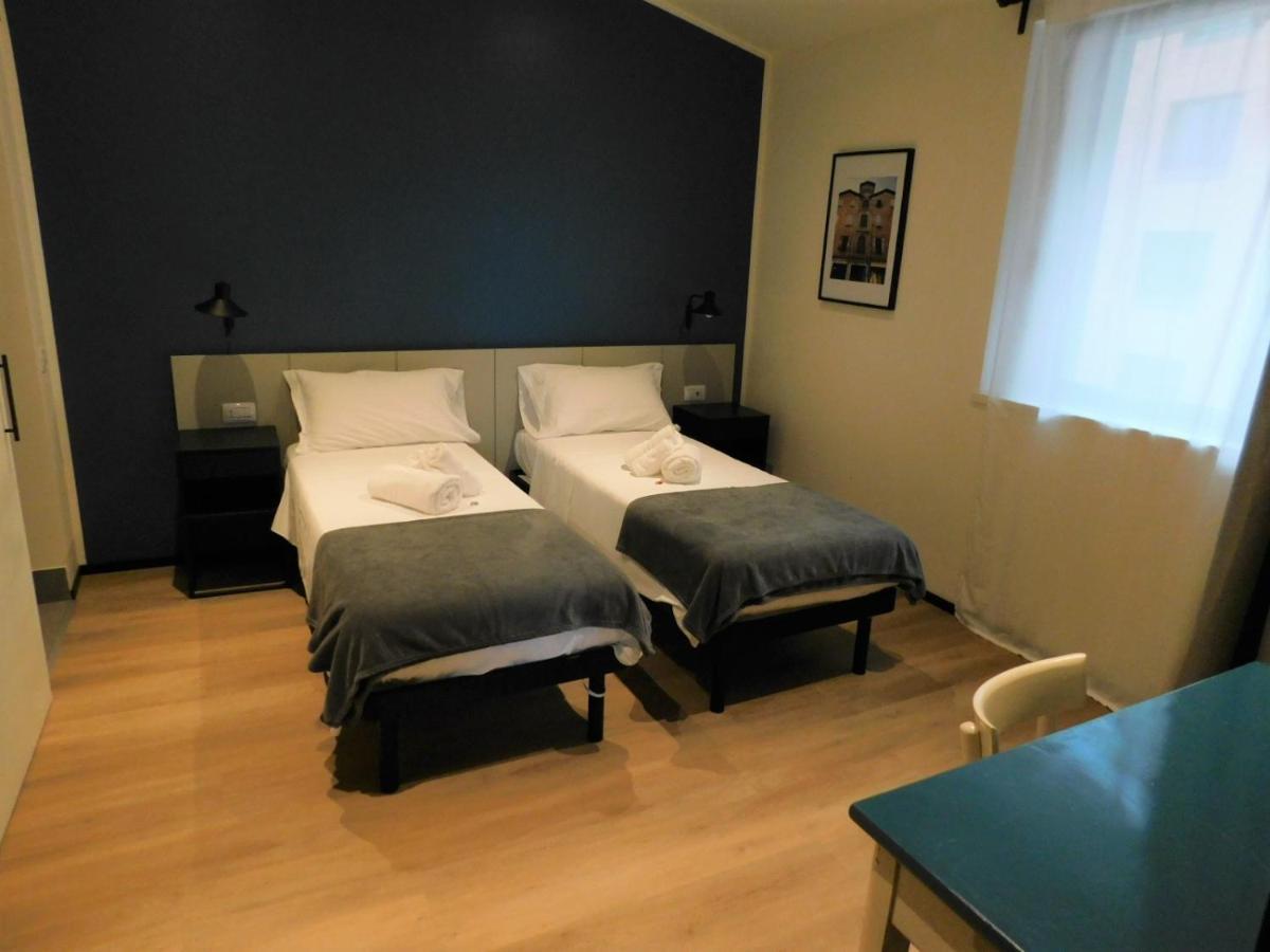 Piumaviola Beds & Apartments Parma Zewnętrze zdjęcie