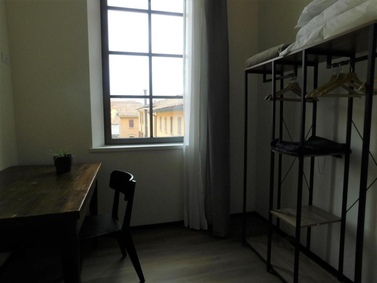 Piumaviola Beds & Apartments Parma Zewnętrze zdjęcie