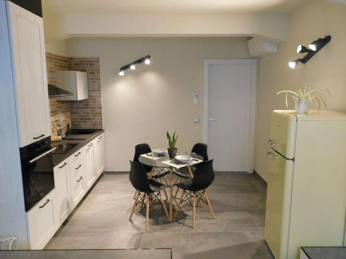 Piumaviola Beds & Apartments Parma Zewnętrze zdjęcie